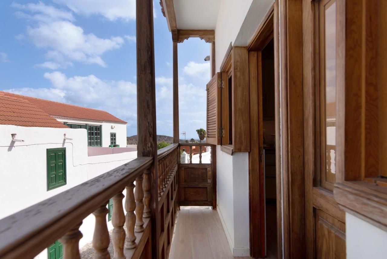 Balcon De Porteria Telde Buitenkant foto
